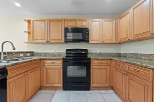 6094 Live Oak Ct, Tamarac, FL 33319 - Photo 18