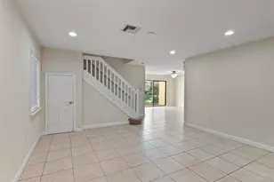 6094 Live Oak Ct, Tamarac, FL 33319 - Photo 12