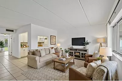 3300 Springdale Boulevard #208, Palm Springs, FL 33461 - Photo 8
