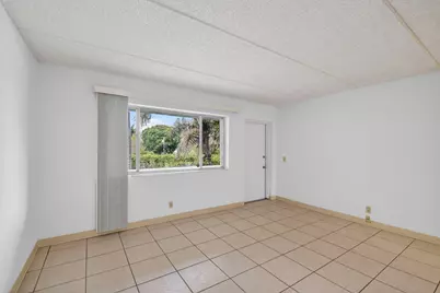 3300 Springdale Boulevard #208, Palm Springs, FL 33461 - Photo 10