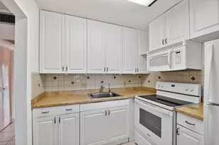 3300 Springdale Blvd, Palm Springs, FL 33461 - Photo 20