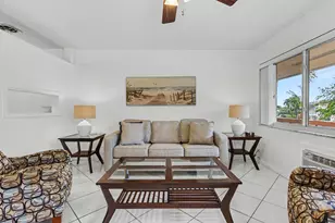 900 SW 10th Terrace, Hallandale Beach, FL 33009 - Photo 10