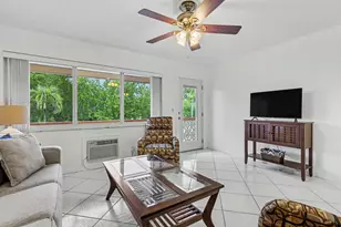 900 SW 10th Terrace, Hallandale Beach, FL 33009 - Photo 12