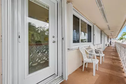 900 SW 10th Terrace #S-19, Hallandale Beach, FL 33009 - Photo 6