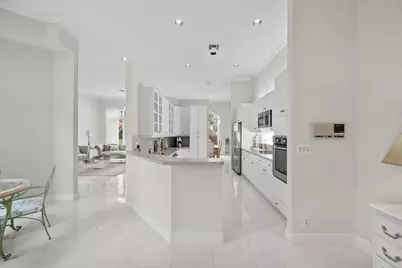 10802 Greenbriar Villa Drive, Wellington, FL 33449 - Photo 28