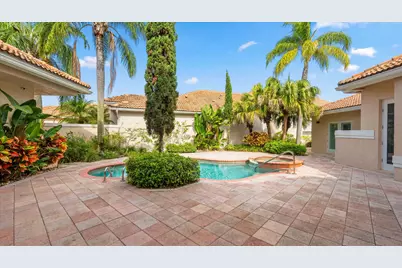 10802 Greenbriar Villa Drive, Wellington, FL 33449 - Photo 8