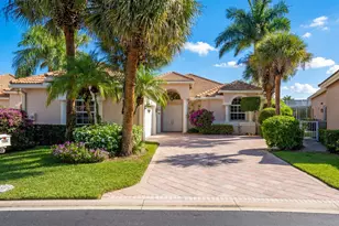 10802 Greenbriar Villa Dr, Wellington, FL 33449 - Photo 2