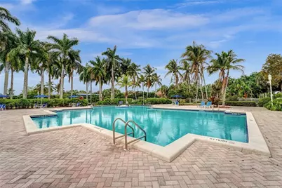 16763 NW 13th Street, Pembroke Pines, FL 33028 - Photo 24