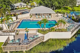 824 Club Dr, Palm Beach Gardens, FL 33418 - Photo 12