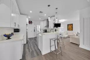 2744 SW 128th Ave, Miramar, FL 33027 - Photo 10