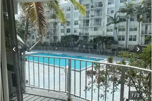 486 NW 165th St Rd, Miami, FL 33169 - Photo 1