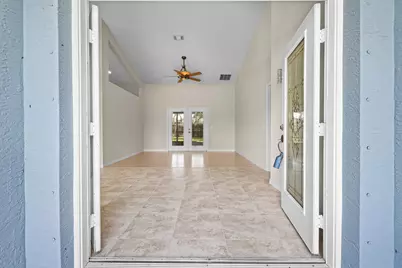 2001 SW Salvatierra Boulevard, Port Saint Lucie, FL 34987 - Photo 4