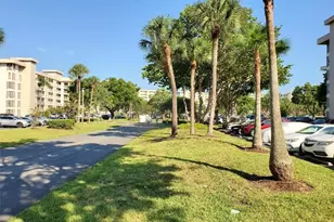 3000 S Course Dr, Pompano Beach, FL 33069 - Photo 30