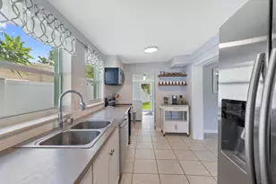 1310 4th Ct, Vero Beach, FL 32960 - Photo 24