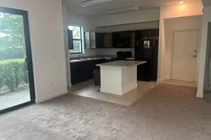 9052 Gulf Run Way, Lake Worth, FL 33467 - Photo 4