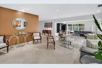 2300 NE 16th Avenue, Wilton Manors, FL 33305 - Photo 2