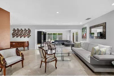 2300 NE 16th Avenue, Wilton Manors, FL 33305 - Photo 4