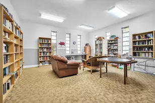 4805 NW 35th St, Lauderdale Lakes, FL 33319 - Photo 20