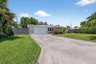 153 SE 30th Ave, Boynton Beach, FL 33435 - Photo 2