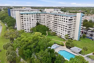 4330 Hillcrest Dr, Hollywood, FL 33021 - Photo 32