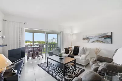 4330 Hillcrest Drive #804, Hollywood, FL 33021 - Photo 8