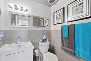 4330 Hillcrest Dr, Hollywood, FL 33021 - Photo 18