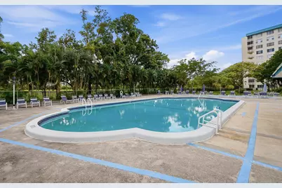 4330 Hillcrest Drive #804, Hollywood, FL 33021 - Photo 28