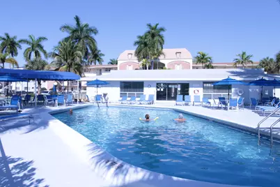 460 Paradise Isle Boulevard #203, Hallandale Beach, FL 33009 - Photo 16