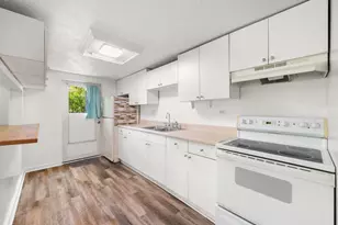 390 Baysinger Ave, Fort Pierce, FL 34982 - Photo 6