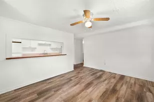 390 Baysinger Ave, Fort Pierce, FL 34982 - Photo 4