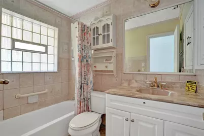 1560 NE 31st Court, Pompano Beach, FL 33064 - Photo 12