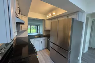 1921 SW 15th St, Deerfield Beach, FL 33442 - Photo 8