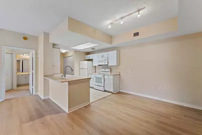 2807 Veronia Drive #114, Palm Beach Gardens, FL 33410 - Photo 6