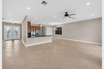 12054 Aviles Circle, Palm Beach Gardens, FL 33418 - Photo 8