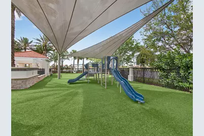 12054 Aviles Circle, Palm Beach Gardens, FL 33418 - Photo 54