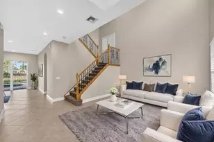 12054 Aviles Cir, Palm Beach Gardens, FL 33418 - Photo 4