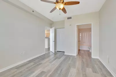 616 Clearwater Park Road #1013, West Palm Beach, FL 33401 - Photo 8