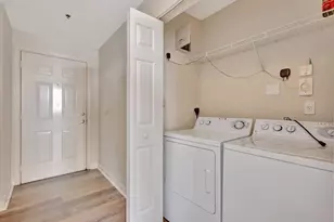 616 Clearwater Park Rd, West Palm Beach, FL 33401 - Photo 14