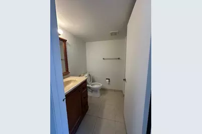 10237 NW 9th St Circle #108-4, Miami, FL 33172 - Photo 4