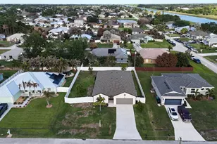 4681 SW Babylon St, Port Saint Lucie, FL 34953 - Photo 30