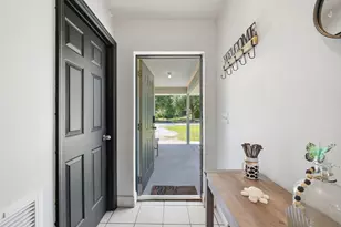 2360 87th Ct, Vero Beach, FL 32966 - Photo 4