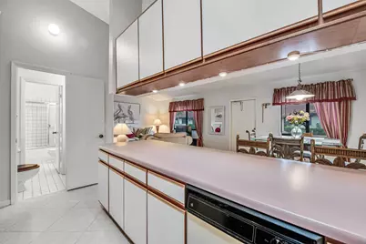 815 Andrew Redding Road #202, Lantana, FL 33462 - Photo 14