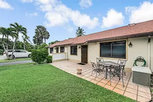 815 Andrew Redding Rd, Lantana, FL 33462 - Photo 2