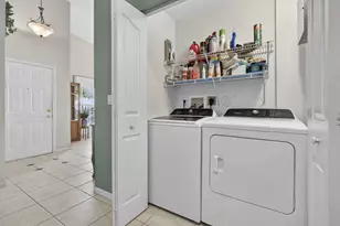 8437 Logia Cir, Boynton Beach, FL 33472 - Photo 16