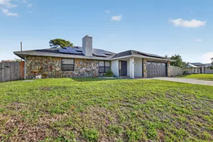 481 SW Aster Rd, Port Saint Lucie, FL 34953 - Photo 2