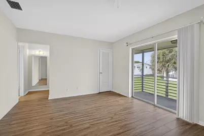 159 Easthampton G, West Palm Beach, FL 33417 - Photo 10