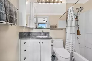 7928 Sanibel Dr, Tamarac, FL 33321 - Photo 20