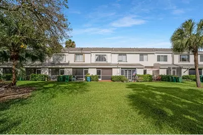 7928 Sanibel Drive, Tamarac, FL 33321 - Photo 34