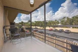 1231 NW 13th St, Boca Raton, FL 33486 - Photo 14
