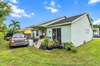 1087 Salmon Isle, Greenacres, FL 33413 - Photo 20